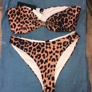 NWT women’s 2 piece leopard bikini